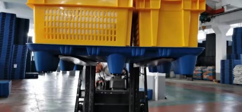 blow molding pallet test blow molding pallet test