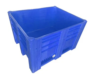 Blue 4-Way Solid Plastic Pallet Box With Lid